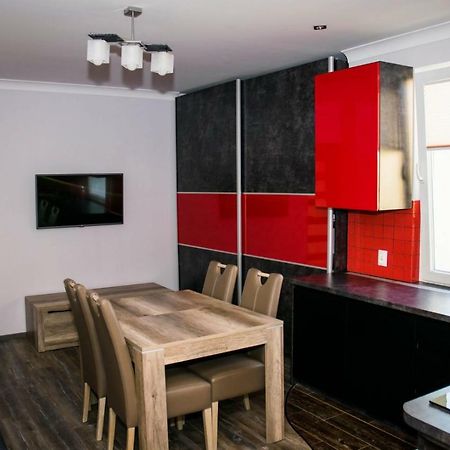 Apartament 250M Od Morza! Ustka Eksteriør billede